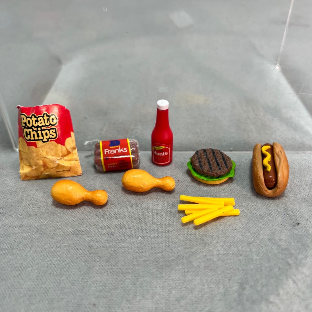 Vintage Barbie Tyco Kitchen Littles Dollhouse Miniature Realistic Picnic Set